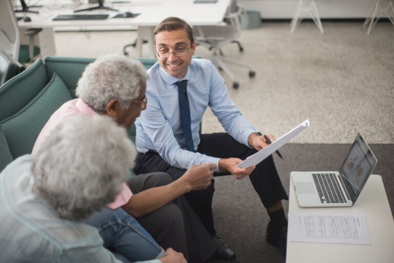 Whole Life vs Universal Life Insurance: The Shocking Truth Most Agents Won’t Tell You (2024 Guide)