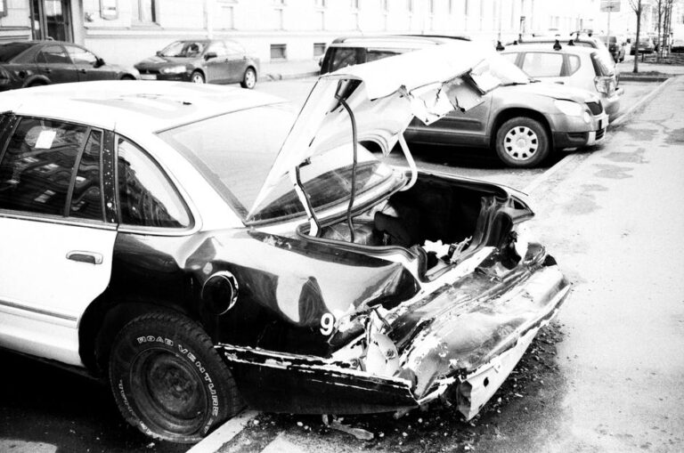 How to lower car insurance after accident – Ultimate Guide 2026
