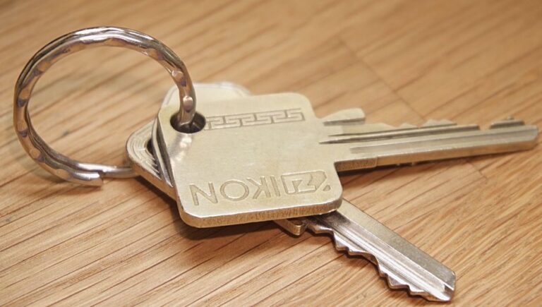 Insurance for Airbnb and VRBO Hosts: The Complete Guide Most Hosts Ignore Until It’s Too Late