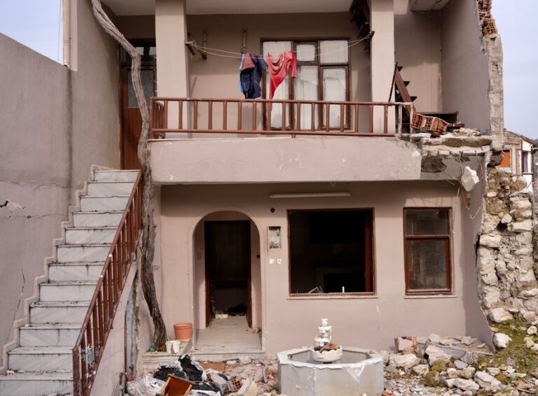 Is Earthquake Insurance Worth Buying? The Shocking Truth Most Homeowners Don’t Discover Until It’s Too Late